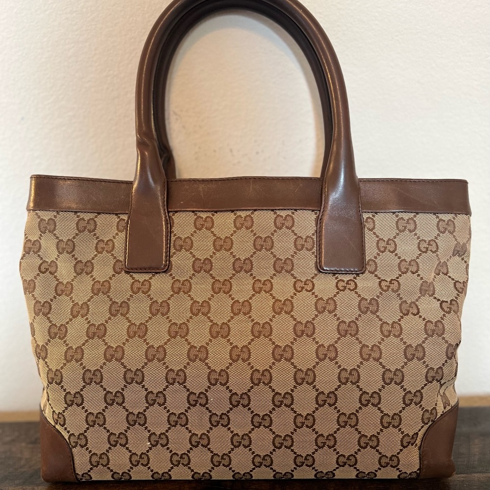 Gucci hand bag